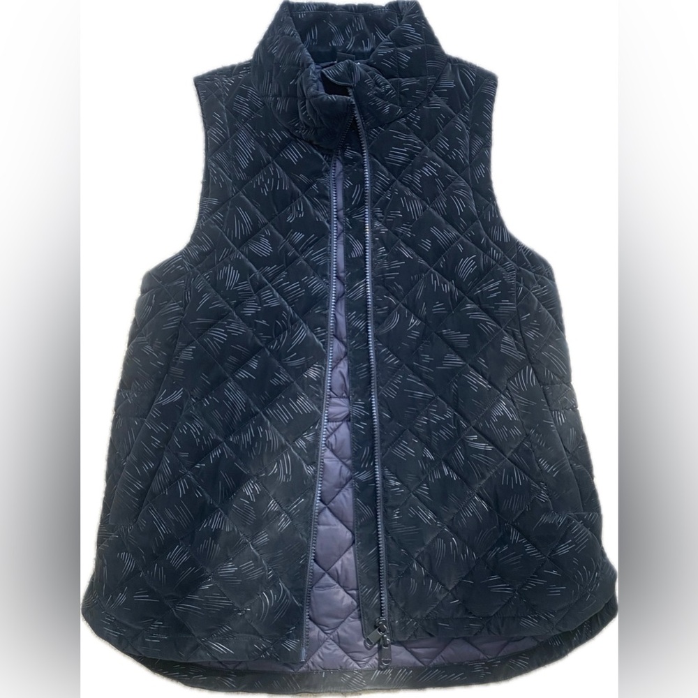Athleta Black Whisper Featherless Luxe Vest M Petite
